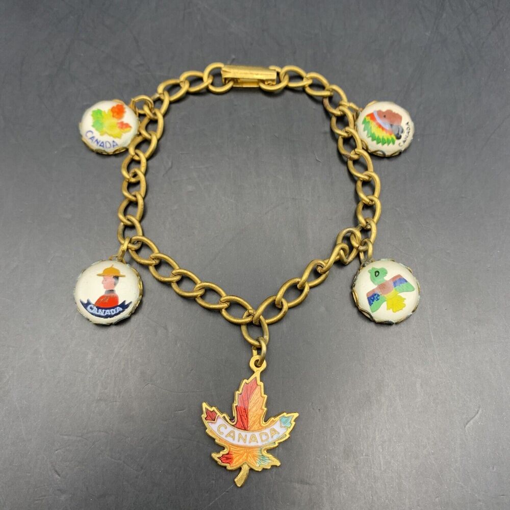 Canada Charm Bracelet Gold Tone Enamel Maple Leaf Canadian Souvenir Vintage